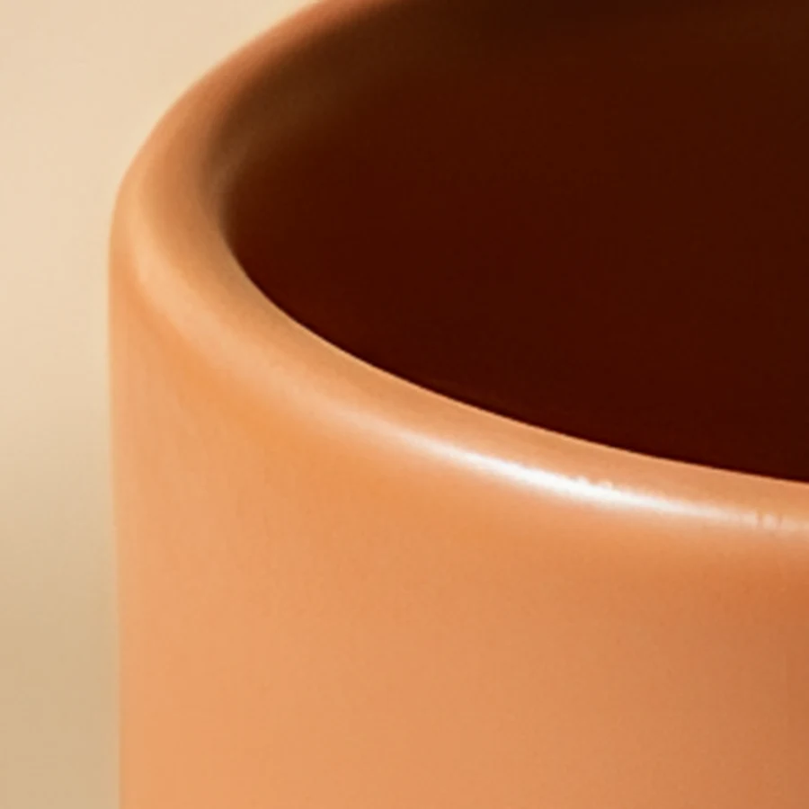 The same rim after a 2× upscale, zoomed in: clean and sharp